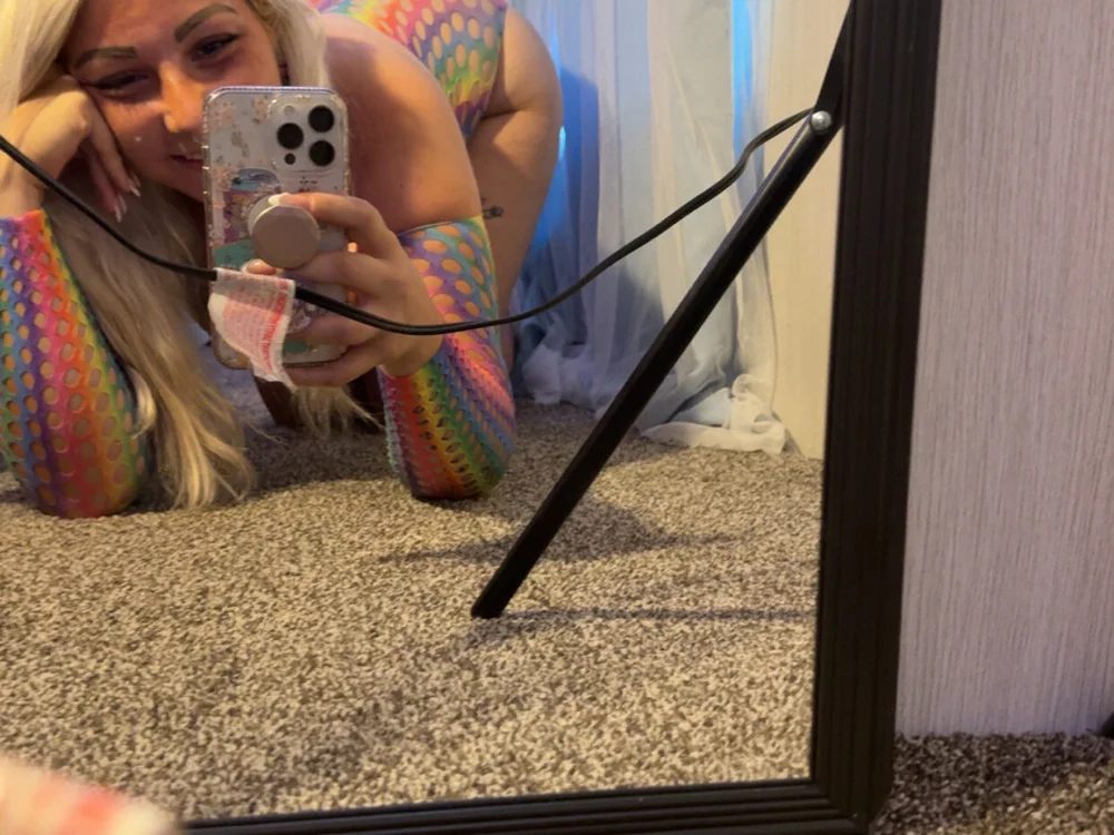 Toomuchmoliie offline chatrum