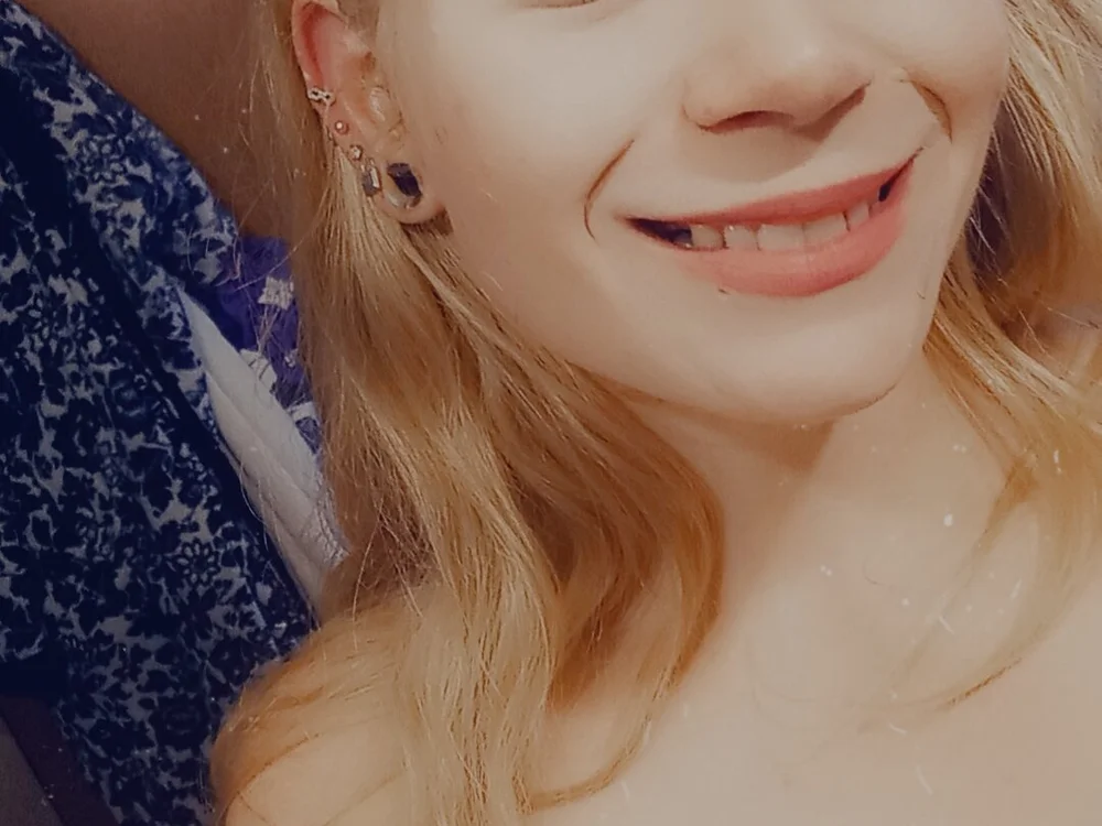 Badbitch520 offline chatrum