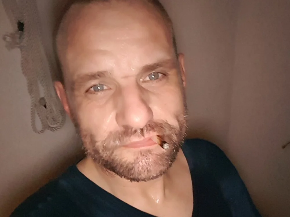 Jeflitschte@xh's Offline XXX Chat