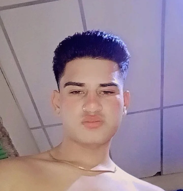 Offline XXX chat Muratnava