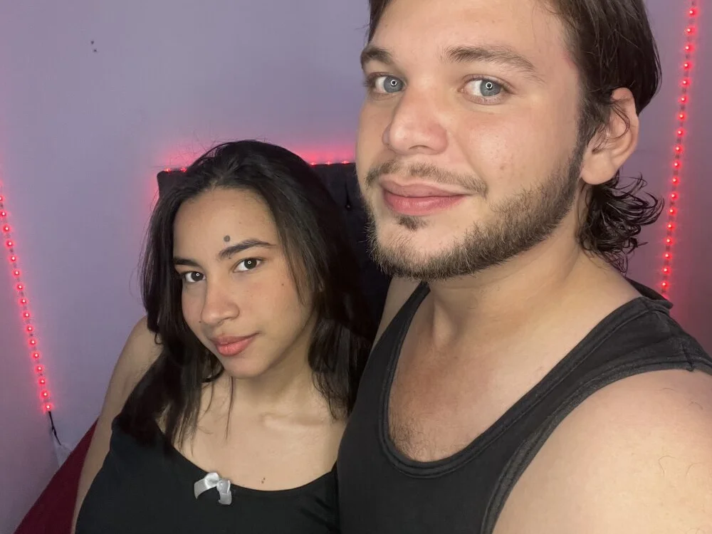 yourlatinhot offline XXX-chatje