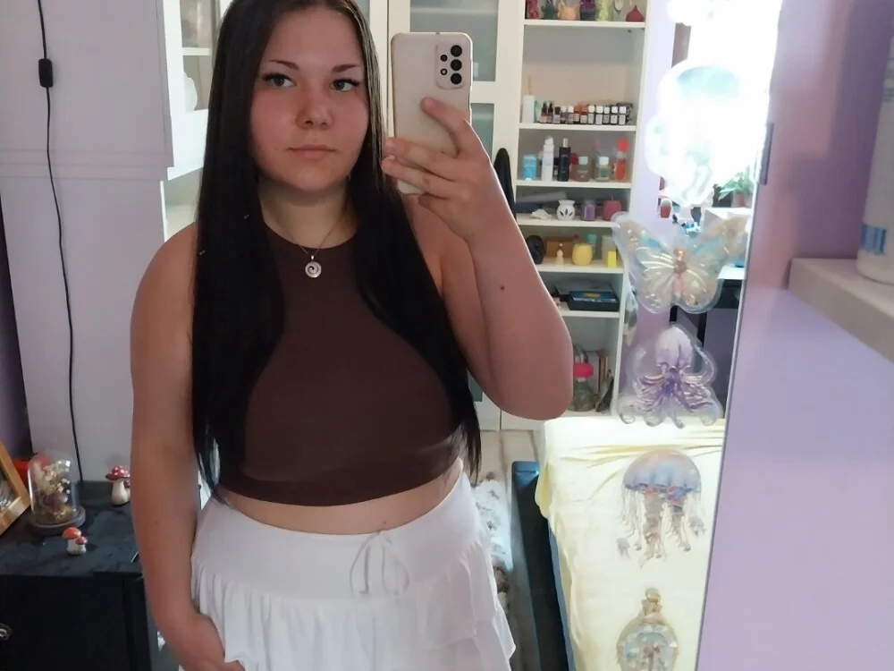 Delena666 Chat XXX live