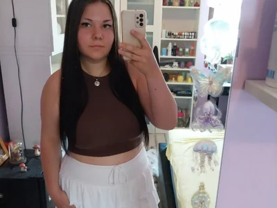 Delena666 on StripChat