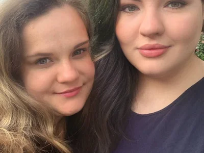 MilaXHelen Couple Newbrunettes Online Webcam Sex