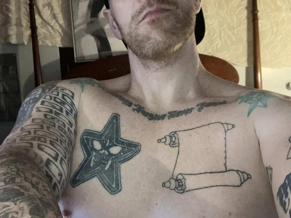 CashingAce: συνομιλία ΧΧΧ εκτός σύνδεσης