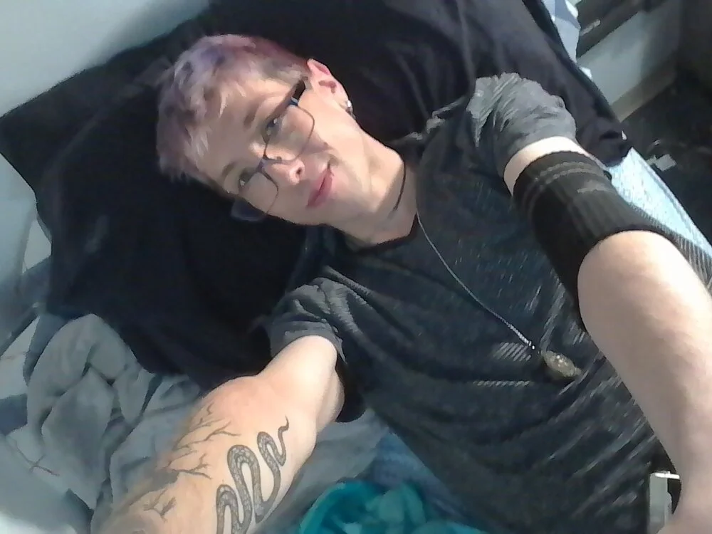 Sembang XXX Luar Talian AskAveryAnything