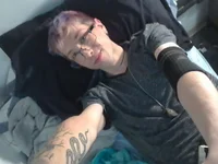 AskAveryAnything's webcam live show