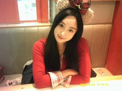 Hello__2006 Female Chinese Webcam Nude