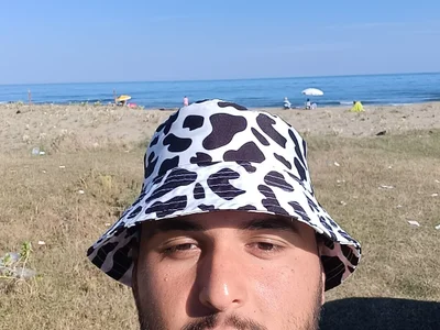 Profile of Bigornyboys18