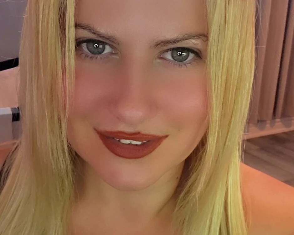 BellaStar84 offline XXX-chat