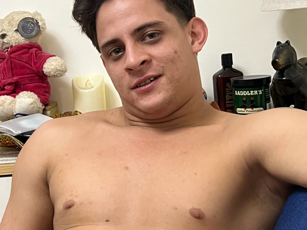foxfranco77 offline XXX-chat