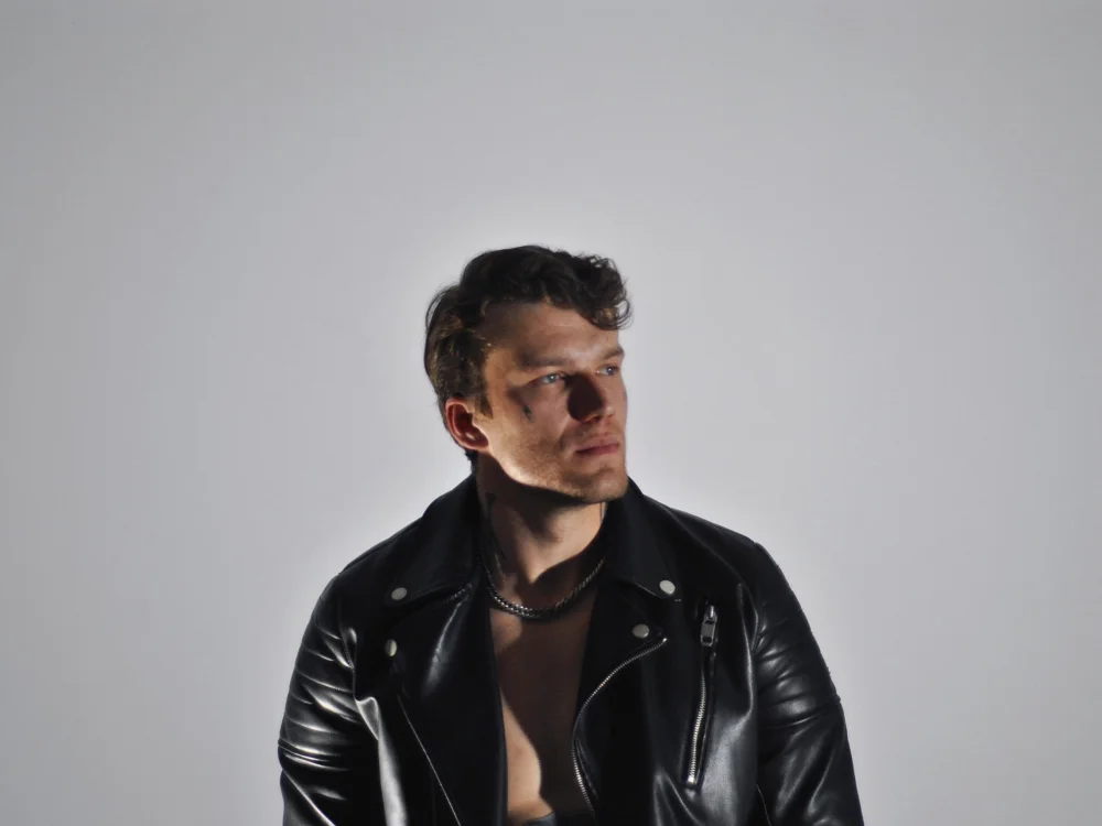 Chat +18 off-line de Huntall77