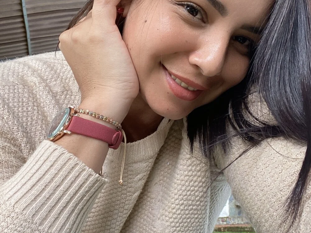 Emi33_ – Offline XXX chat