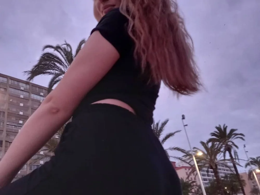 Allisonmuse1's Offline XXX Chat