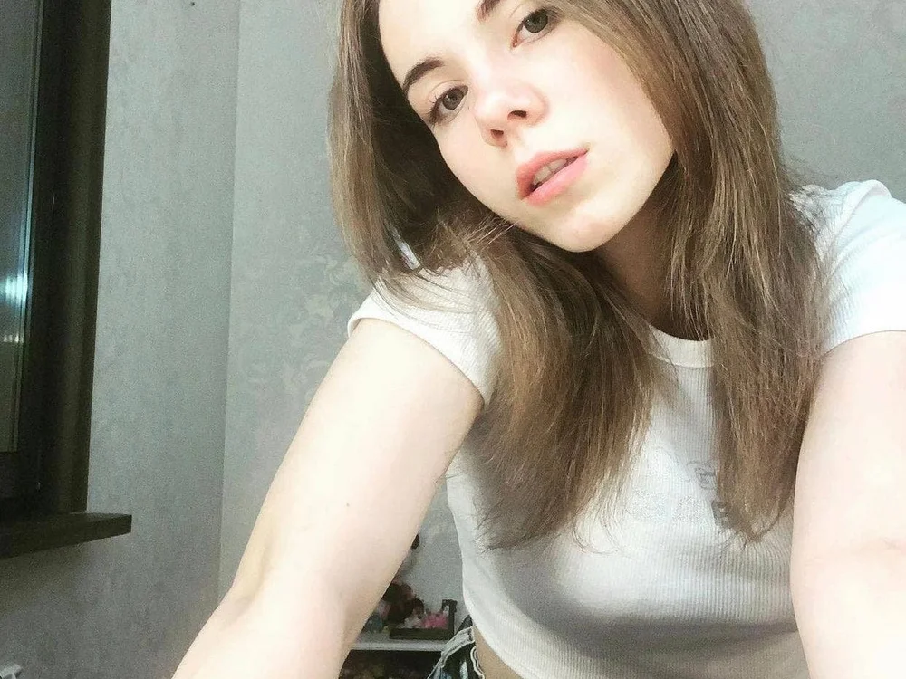 Tonyaleee's Offline XXX Chat