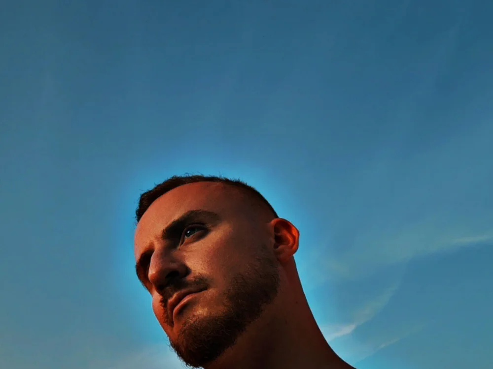 Matthieu777's Offline Chat Room