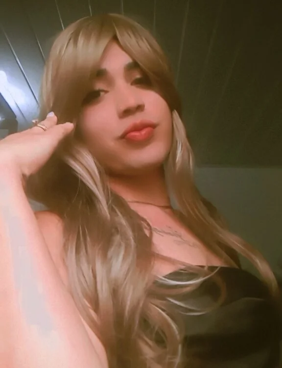 Tiffany_Miller_ cam model