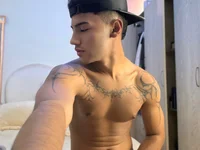 Adam_hot8's webcam live show