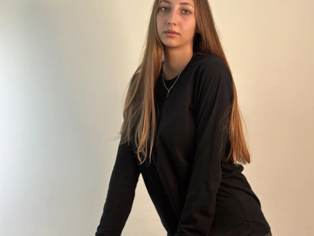 EsmeGravlin offline chatrum