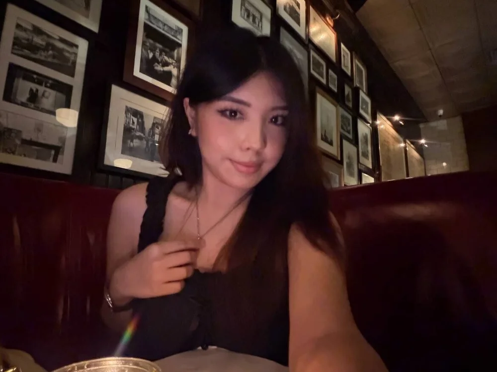 MinnaHannaman offline XXX-chat