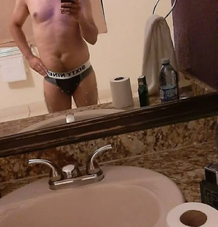 Albertgay41's Offline XXX Chat