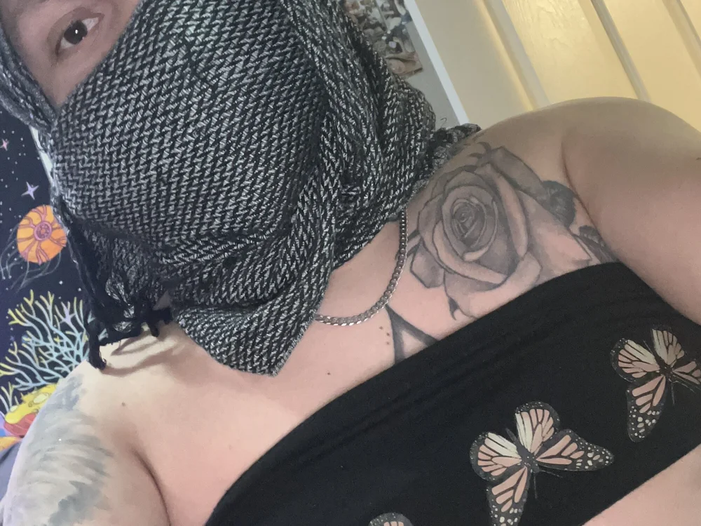 Elchapo696924 offline chatrum
