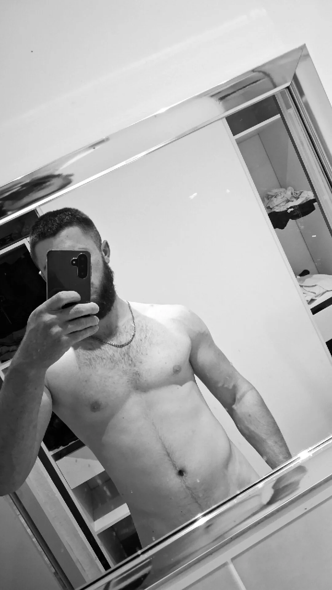 Diego33490
