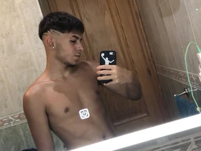 Jona2424- - Boy 