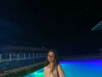 Model Nicole_Brownie