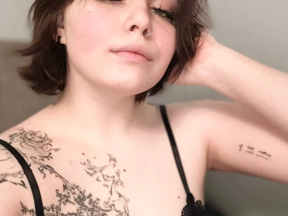 MidnightSophia offline XXX-chatje