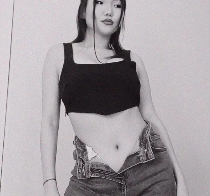 Joy_Leee's Offline XXX Chat