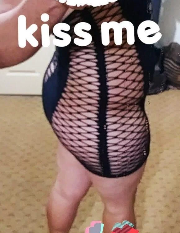 prettyythickk420's Offline XXX Chat