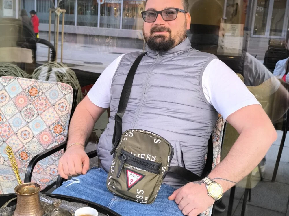 sexboysexy4you Offline XXX-Chat