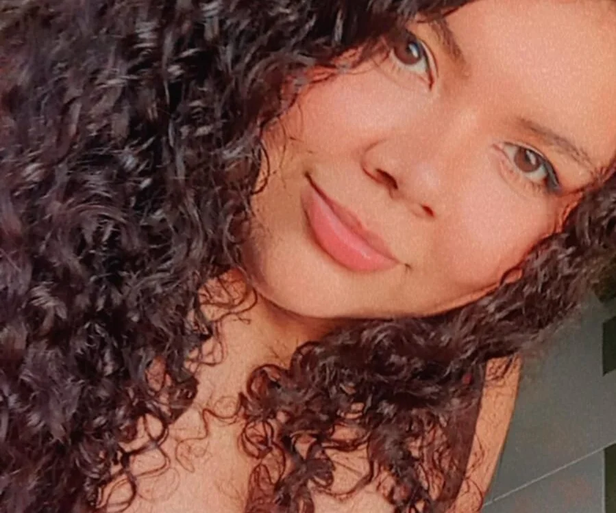 Sarah_Bowie অফলাইন XXX চ্যাট