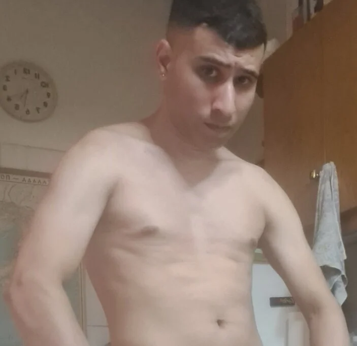 alexfn10 offline XXX-chat