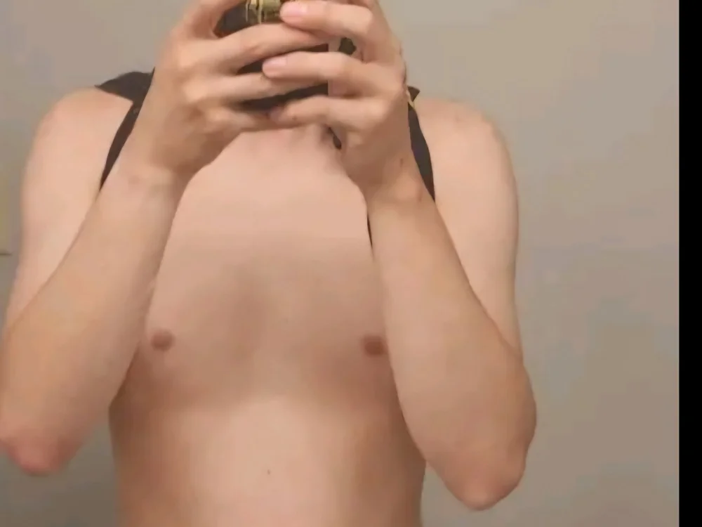 Sexo24713's Offline XXX Chat