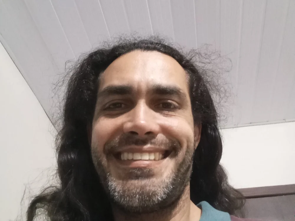 cespris' Offline Chat Room