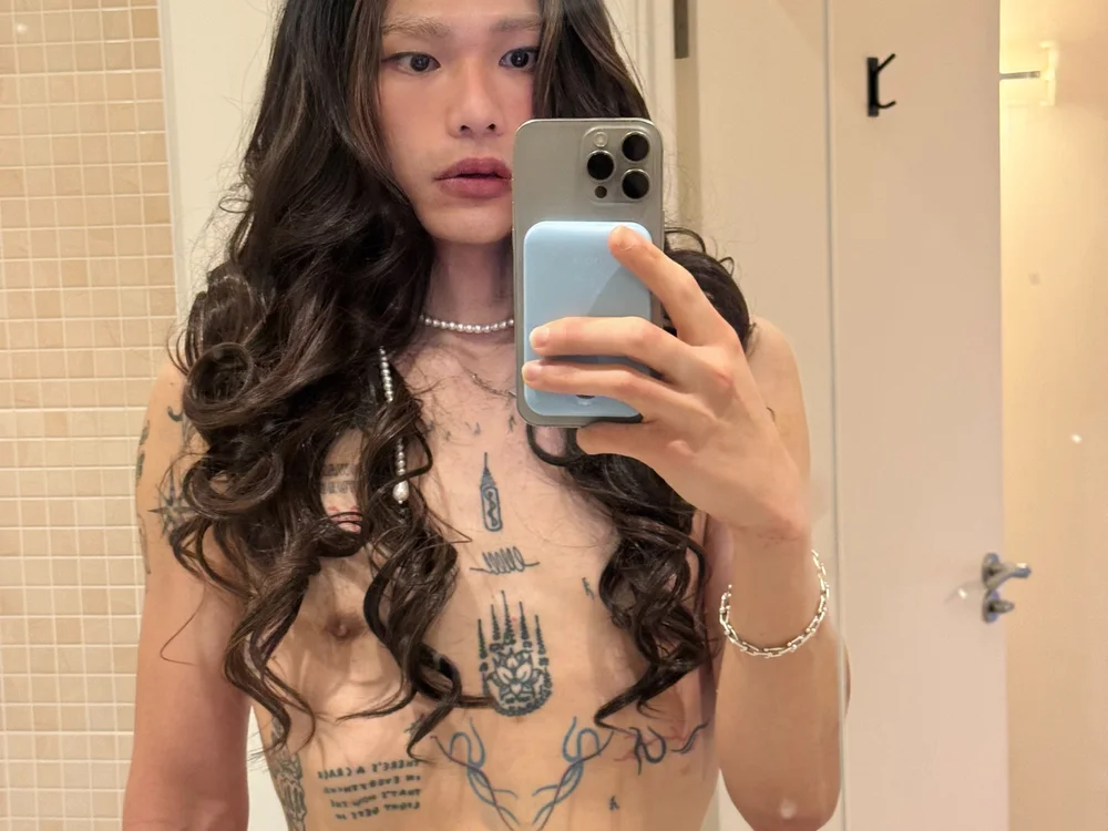 Poonmathafucker1 Obrolan XXX Offline