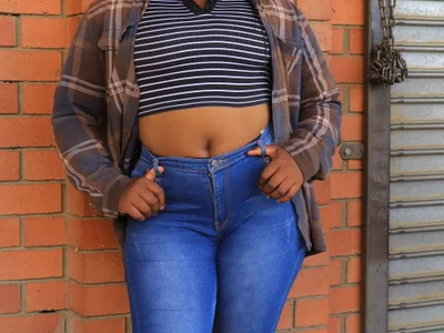 Chocolate_Pussy05 - Girl 