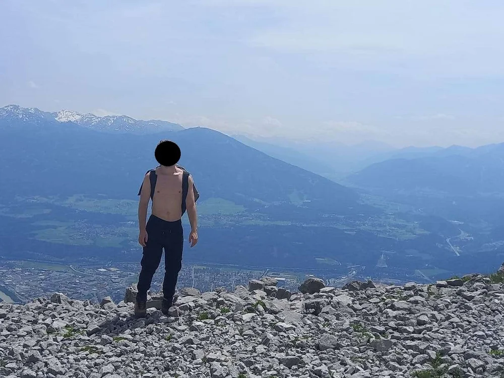 ikear16_ offline XXX-chat