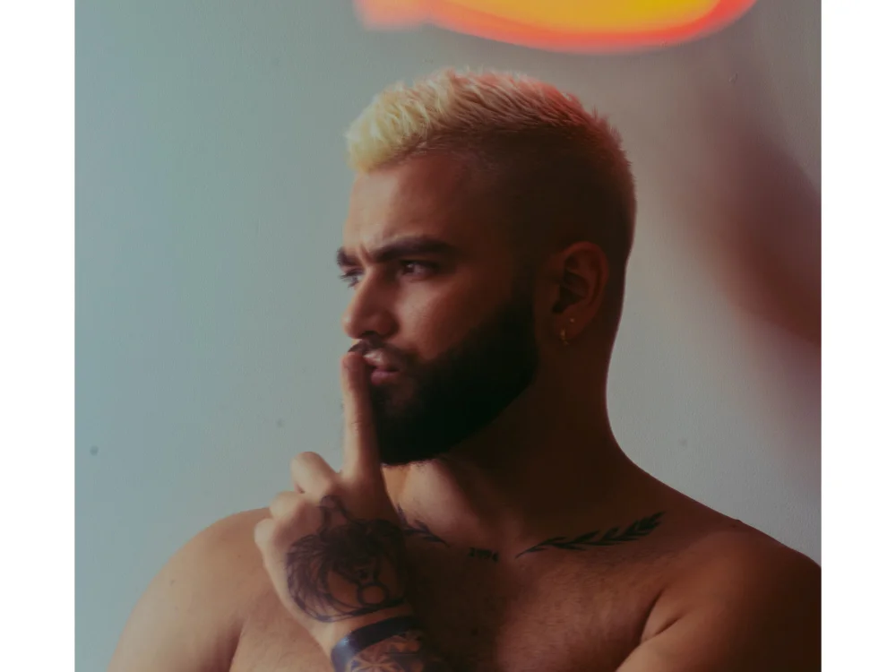 arturomontoya offline XXX-chat