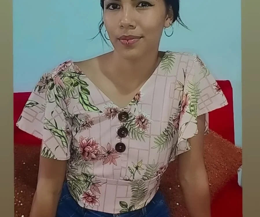 Hana_13_'s Offline XXX Chat