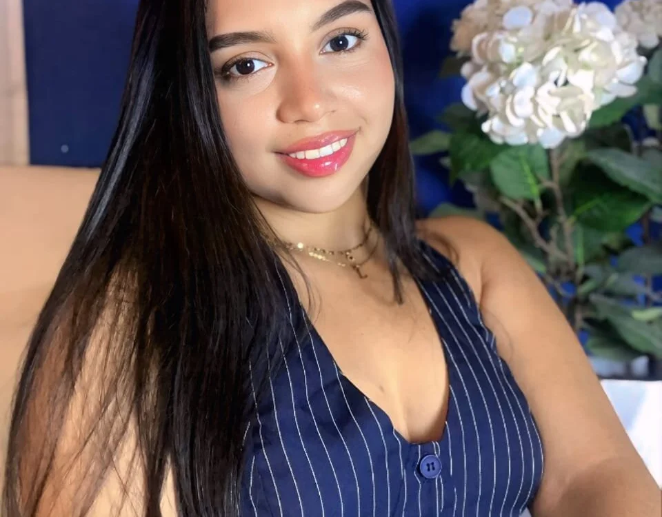 Hailey_Bizzle_'s Offline XXX Chat