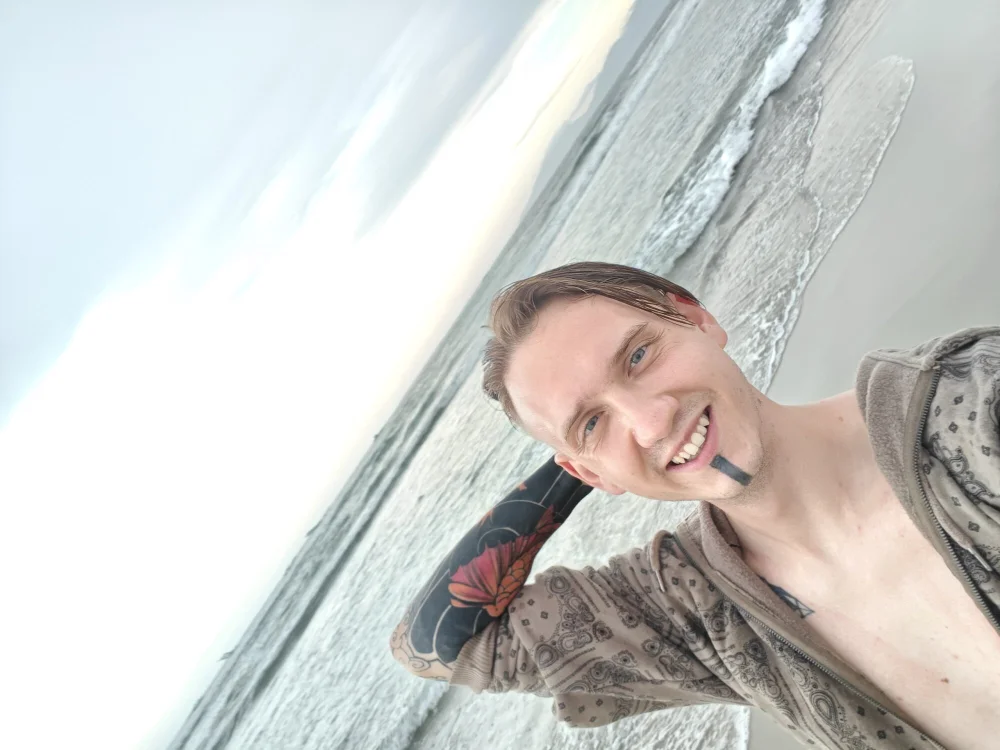 Silent_Stitch's cam snapshot