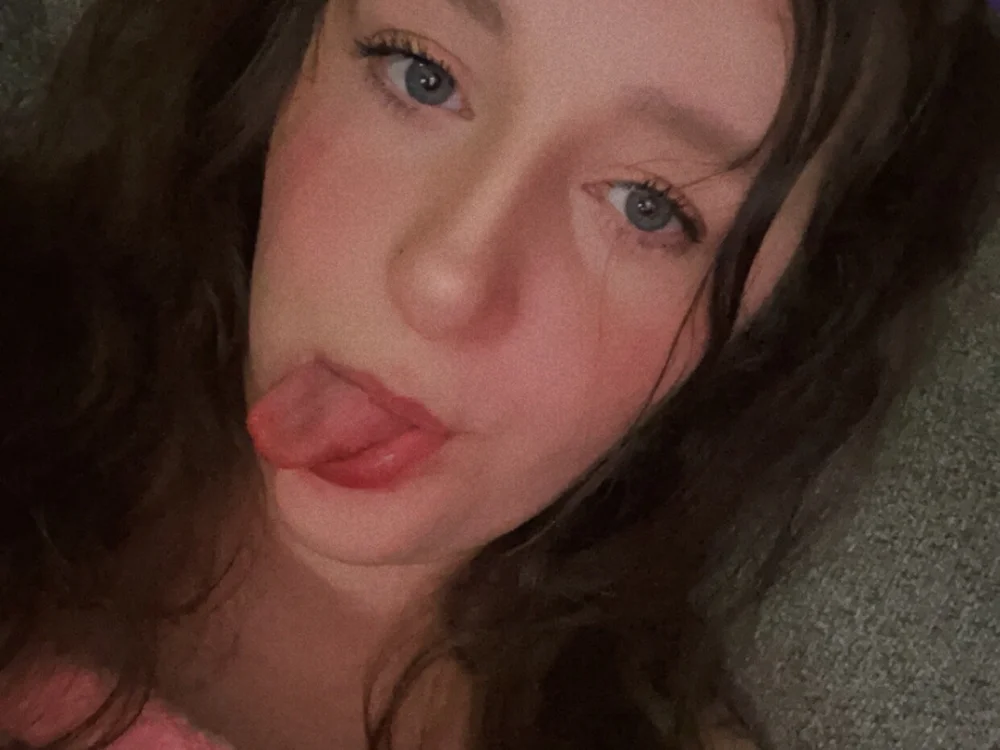 daddys_girl_444's Offline XXX Chat