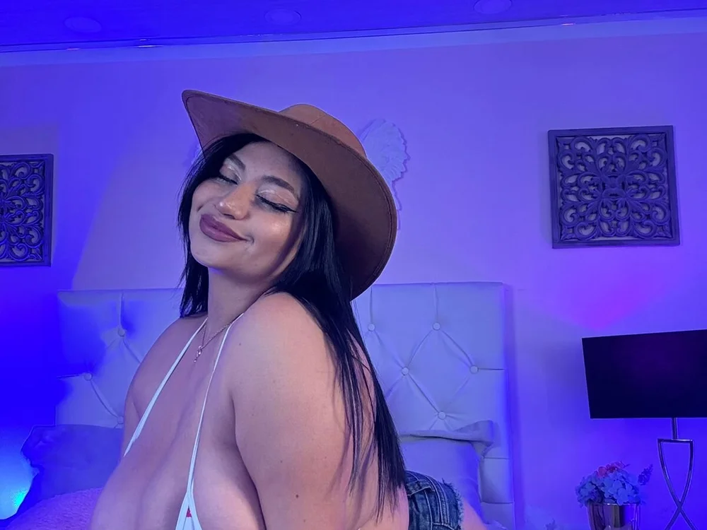 Ashleyy_Bruce_ offline chatrum