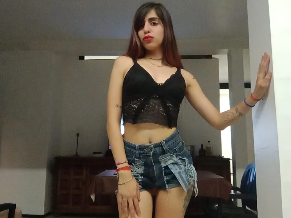 Dulce_desgraciaa offline chatrum
