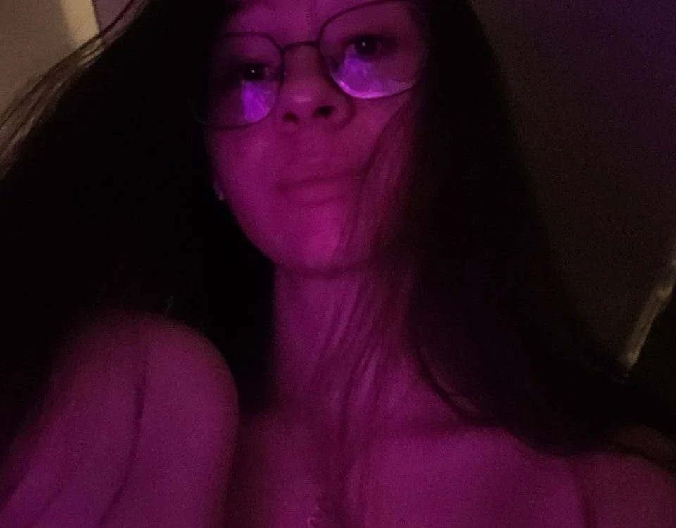 Aurora_Temptia's Offline XXX Chat