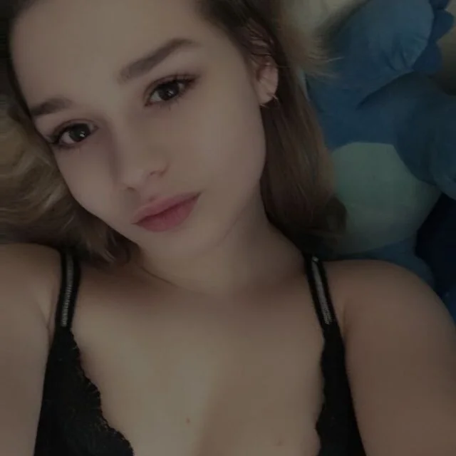 riechka's Offline XXX Chat