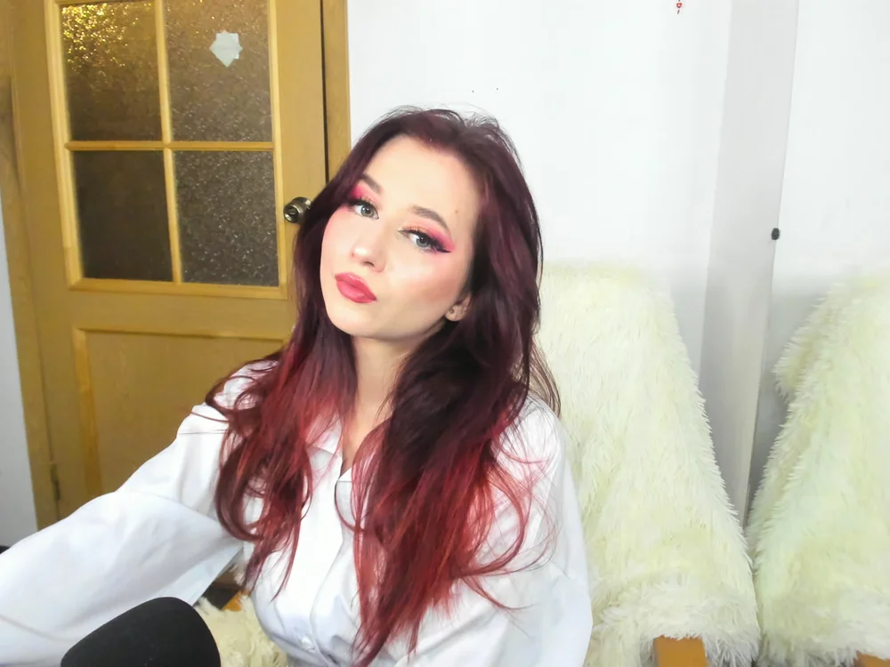 Sam_in_love's Offline Chat Room